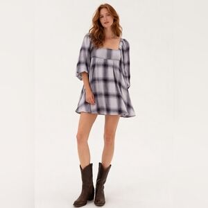 URBAN OUTFITTERS 'Lachlan' Grey and White Plaid Puff Sleeve Mini Dress - Sz M